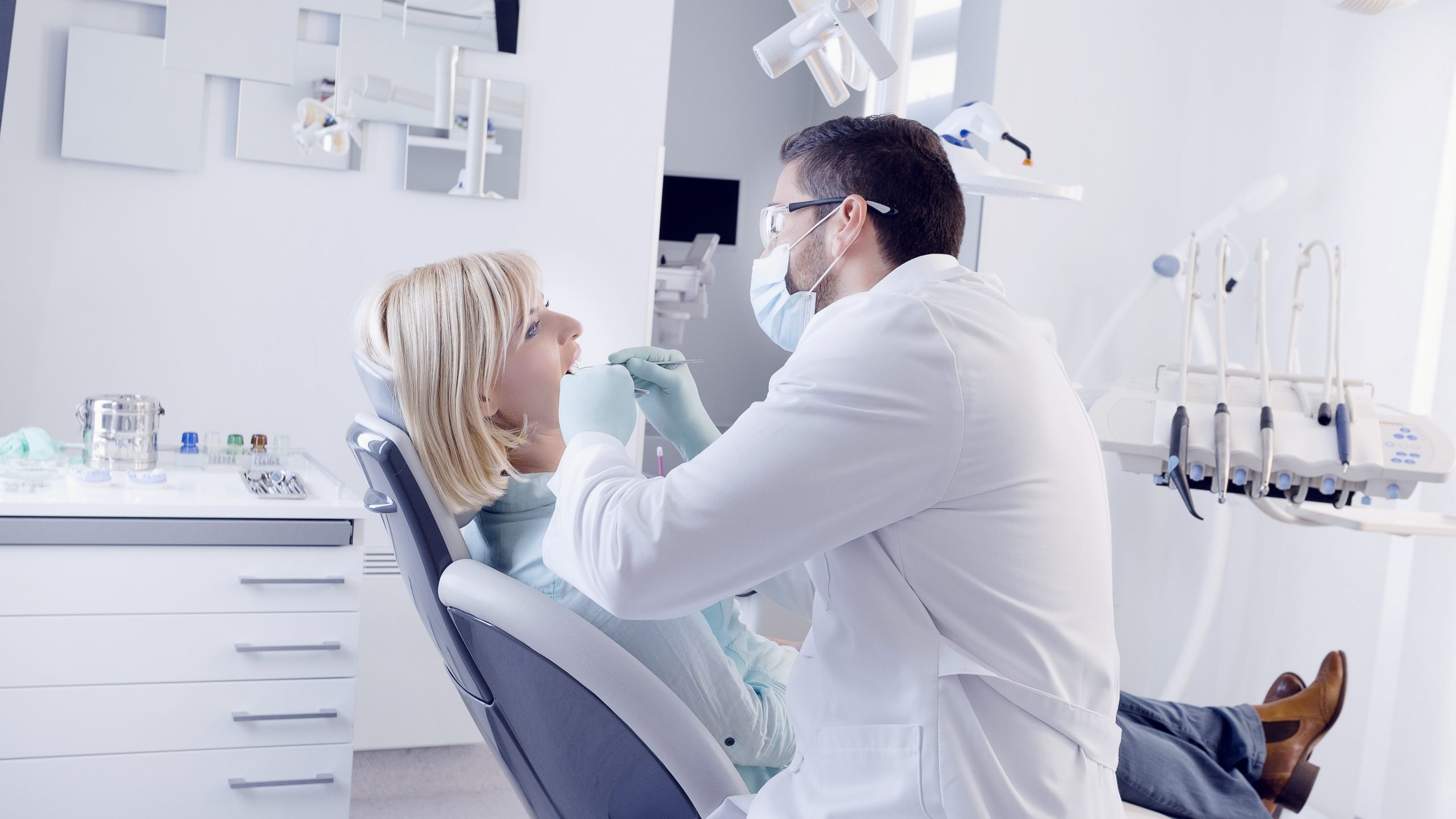 Dentist in Knoxville, IA